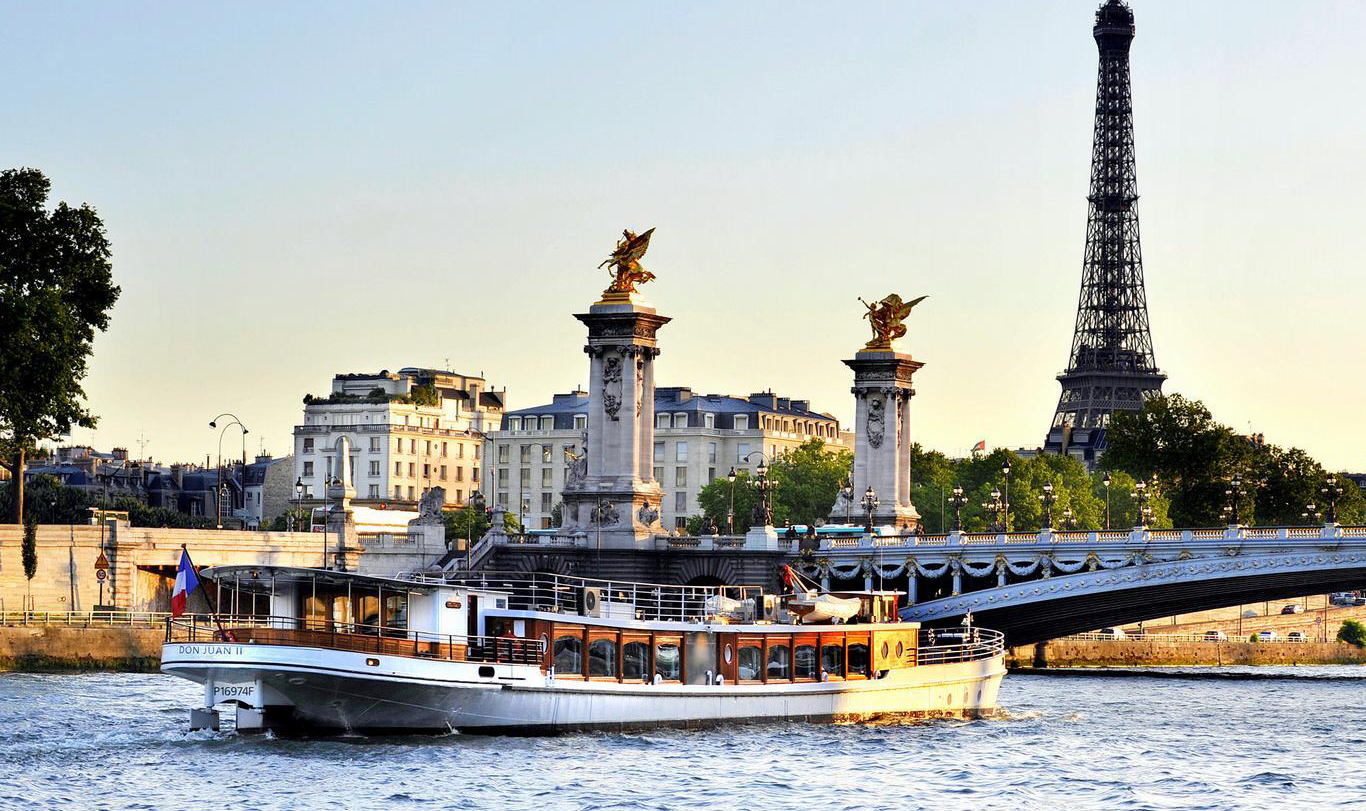 Seine river cruise